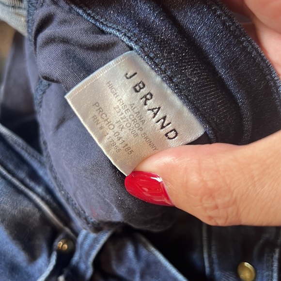J Brand Alana High Rise Cropped Skinny Jean - Picture 2 of 5